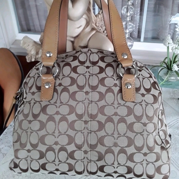 AUTHENTIC COACH SIG C XLARGE BAG - Picture 7 of 10